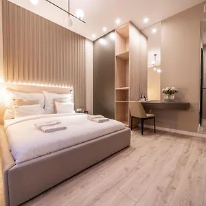 Karoly Boutique Suites, Location By Bqa Boedapest